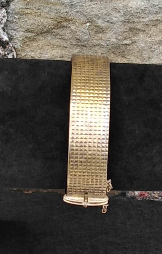 Vintage 1983 Fred Manshaw 22ct Gold On Silver "Hobnail" Pyramid Stud Bangle